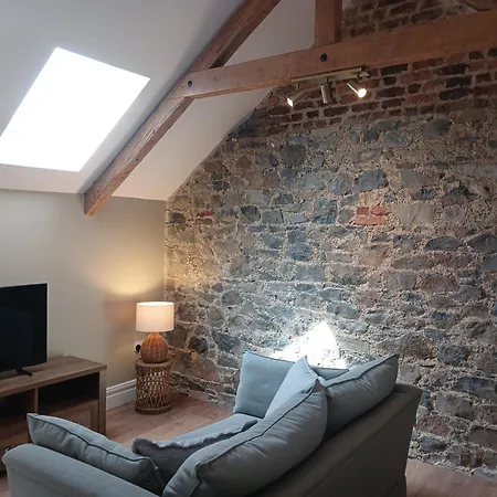 Westfield Barn Apartment